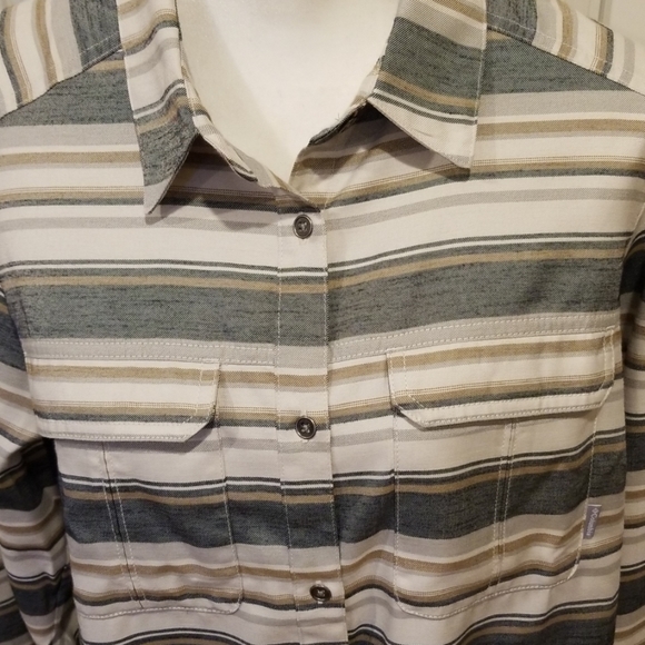 💥Columbia Shirt Size XL Shirt - Picture 2 of 8